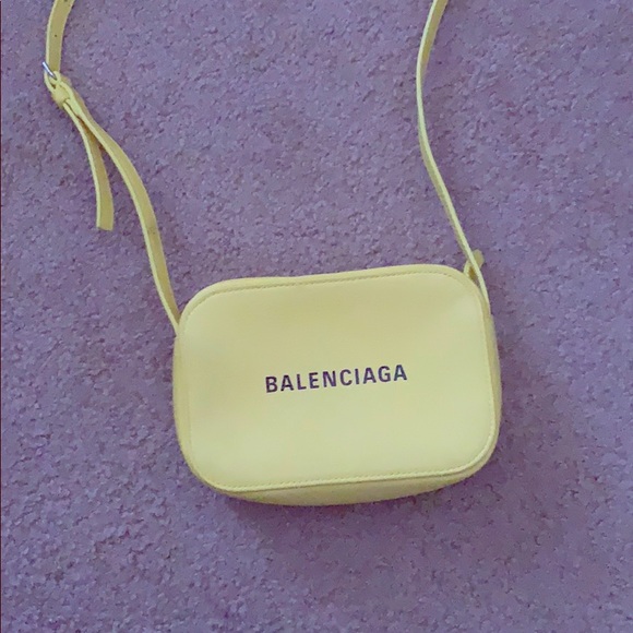 Yellow Balenciaga Purse - Picture 1 of 4